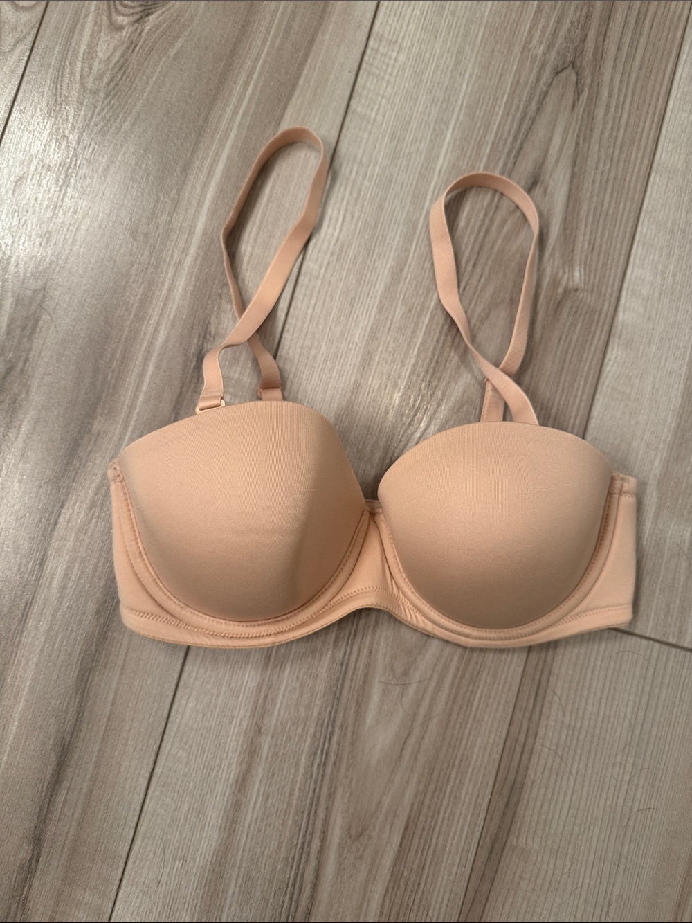 Wacoal Nude T-Shirt Bra with Convertible Straps - size 34C